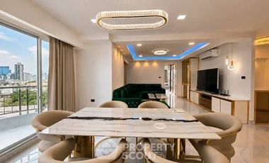For rent and for sale 2 bedrooms condo in Yan Nawa, Bangkok