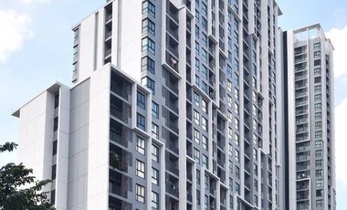 For sale 2 bedrooms condo in Huai Khwang, Bangkok