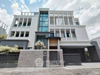 Casa en venta de 4 habitaciones en Bang Kapi, Bangkok