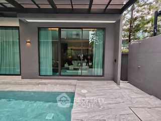 Casa en venta de 4 habitaciones en Bang Kapi, Bangkok