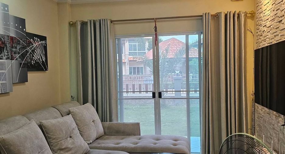 À louer et à vendre 3 chambres maison à East Pattaya, Pattaya