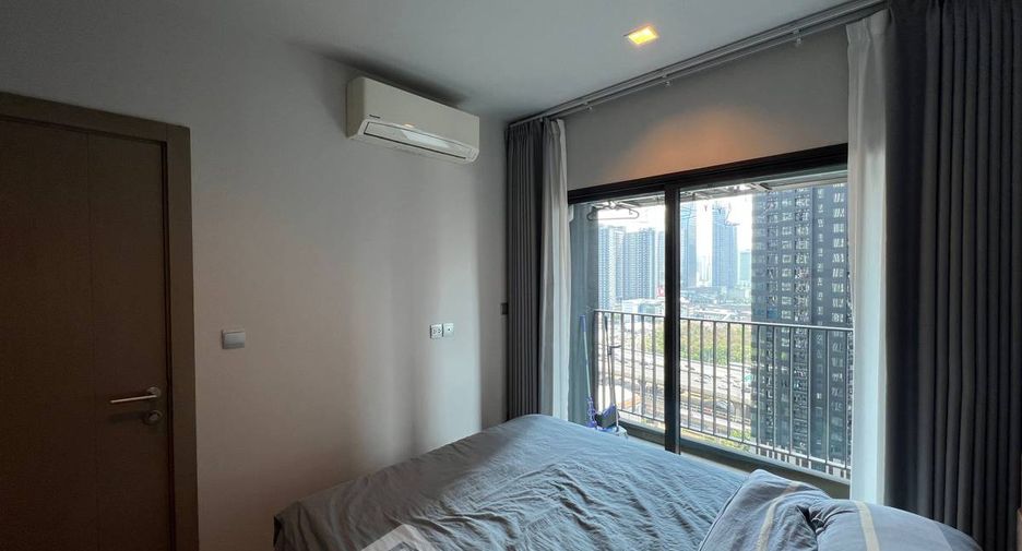 Condo en alquiler y en venta de 1 habitaciones en Huai Khwang, Bangkok