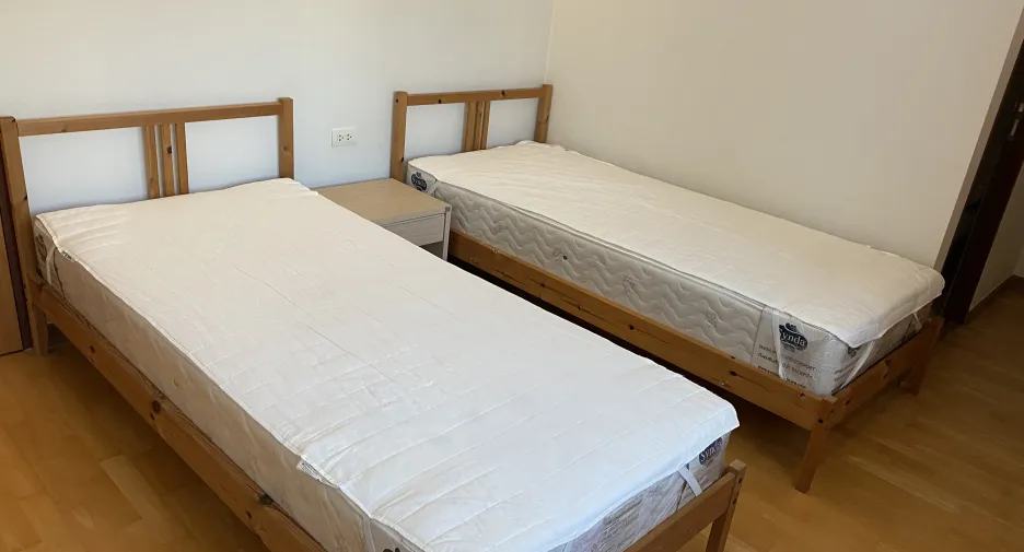 Condo en alquiler de 3 habitaciones en Phra Khanong, Bangkok