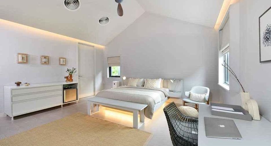 For rent 6 bedrooms villa in Yan Nawa, Bangkok