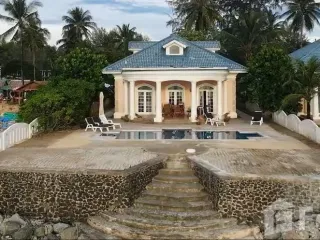 Villa en venta de 5 habitaciones en Takua Pa, Phang Nga