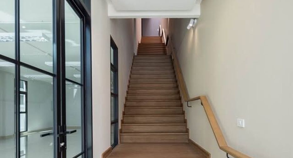 Reihenhaus zur Miete mit 4 Zimmer in Bang Kapi, Bangkok