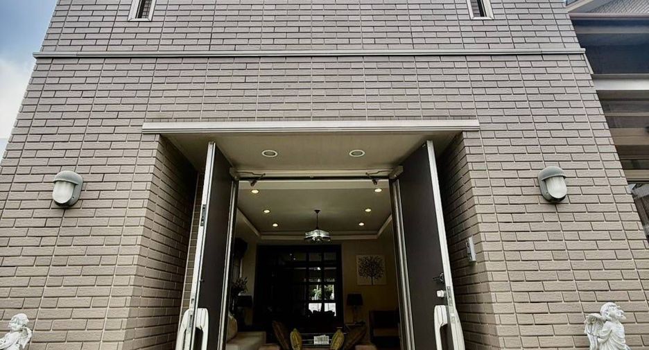 Haus zum Kauf mit 4 Zimmer in Sai Mai, Bangkok