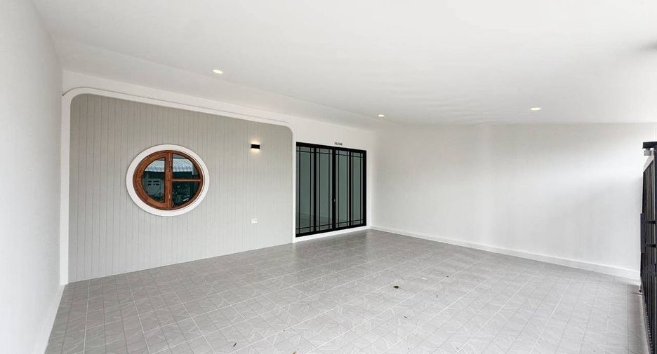 Casa adosada en venta de 2 habitaciones en Mueang Phuket, Phuket