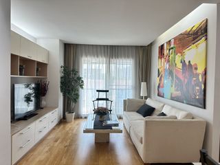 For rent 3 ベッドルーム condo in Phra Khanong, Bangkok