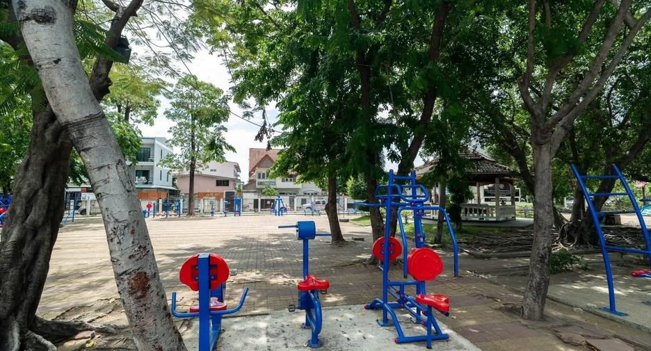 For sale land in Mueang Samut Prakan, Samut Prakan