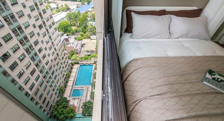 À vendre studio condo à Thon Buri, Bangkok