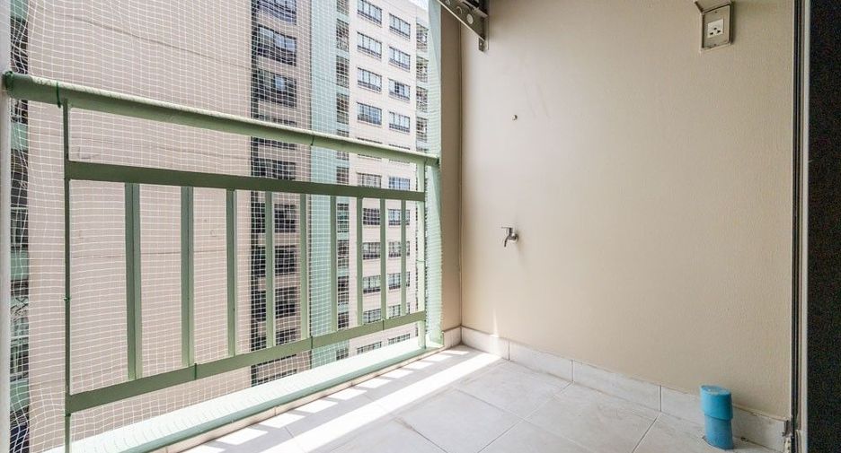 À vendre studio condo à Thon Buri, Bangkok