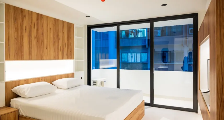 For rent 2 bedrooms condo in Watthana, Bangkok