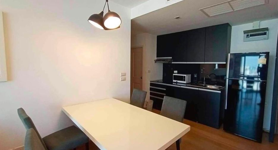 Condo en venta de 2 habitaciones en Phaya Thai, Bangkok
