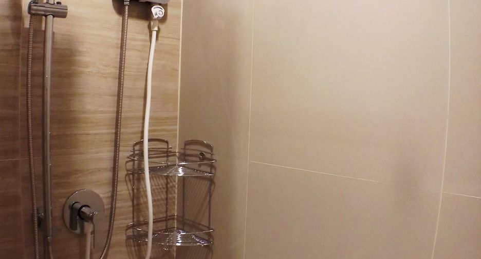À louer studio condo à Mueang Samut Prakan, Samut Prakan