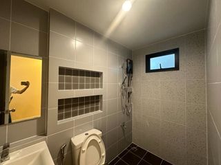 Reihenhaus zum Kauf und zur Miete mit 2 Zimmer in Thalang, Phuket