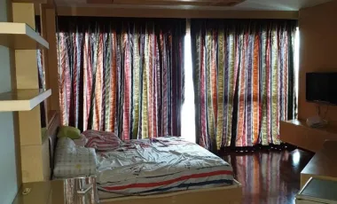 For sale 3 bedrooms condo in Yan Nawa, Bangkok