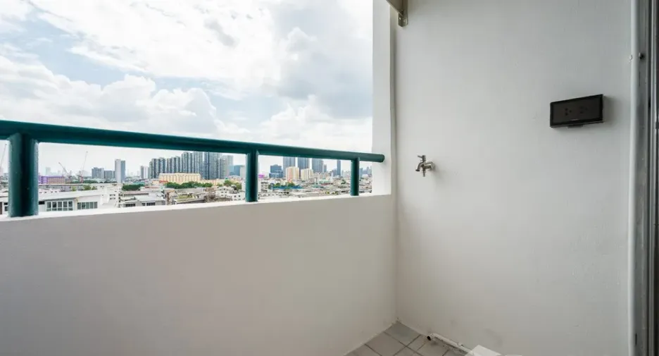 For sale 2 bedrooms condo in Bang Na, Bangkok