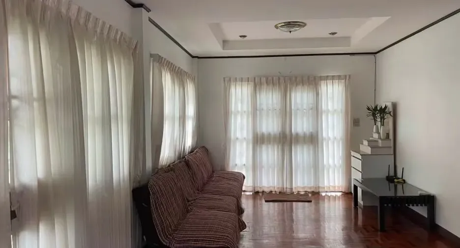 Casa en venta de 3 habitaciones en Hang Dong, Chiang Mai