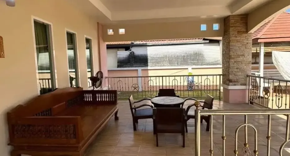 For rent 5 bedrooms house in Hang Dong, Chiang Mai
