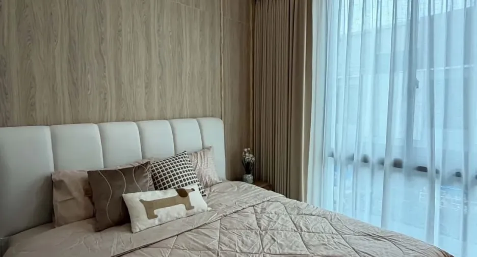 For rent 3 bedrooms townhouse in Bang Phli, Samut Prakan