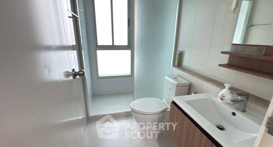 For sale 2 bedrooms condo in Yan Nawa, Bangkok