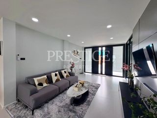 Haus zur Miete mit 5 Zimmer in Bang Lamung, Chonburi