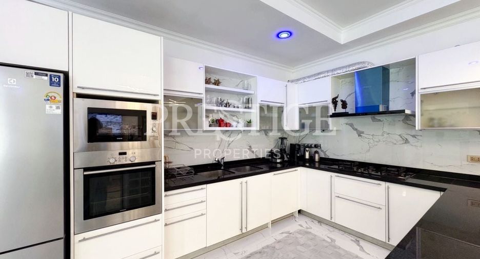 Haus zum Kauf mit 6 Zimmer in Jomtien, Pattaya