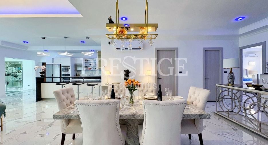Haus zum Kauf mit 6 Zimmer in Jomtien, Pattaya