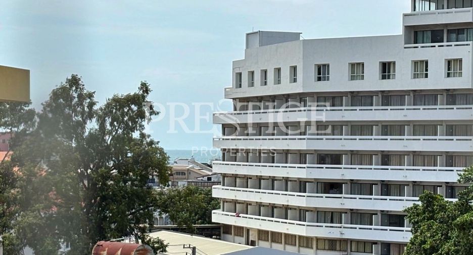 For sale 4 ベッドルーム condo in Bang Lamung, Chonburi