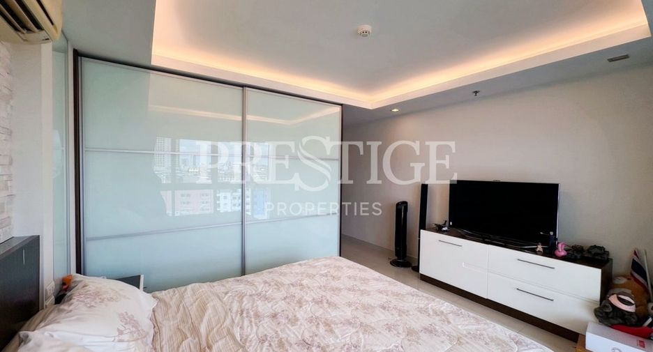 For sale 4 ベッドルーム condo in Bang Lamung, Chonburi