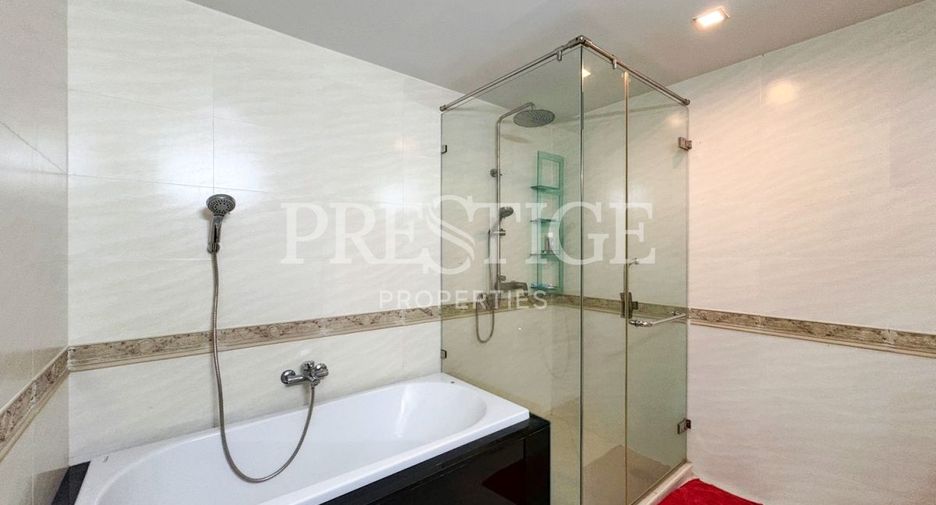 For sale 4 ベッドルーム condo in Bang Lamung, Chonburi