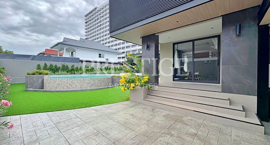 For rent 4 bedrooms house in Jomtien, Pattaya