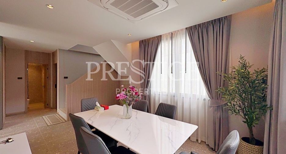 For rent 4 bedrooms house in Jomtien, Pattaya