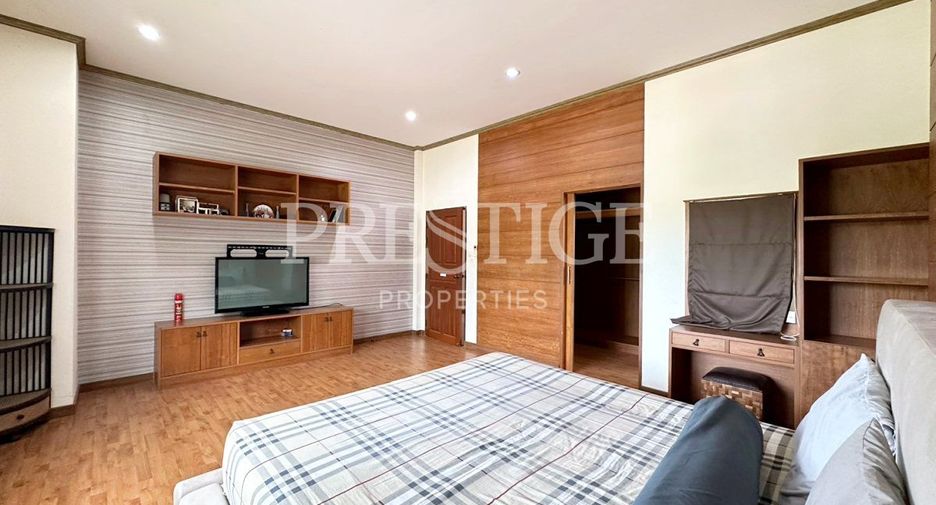 For sale and for rent 6 bedrooms house in Bang Lamung, Chonburi