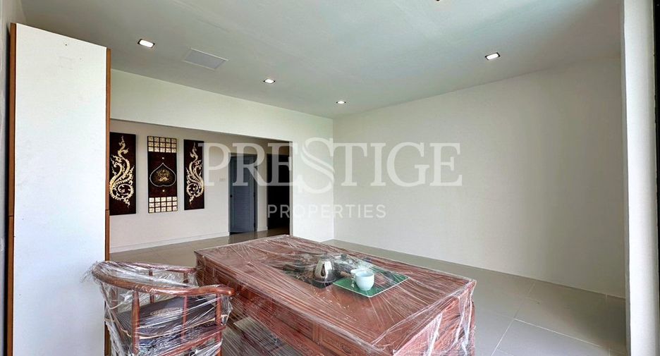 出售 和 出租 6 卧室 独立屋 在 Bang Lamung, Chon Buri