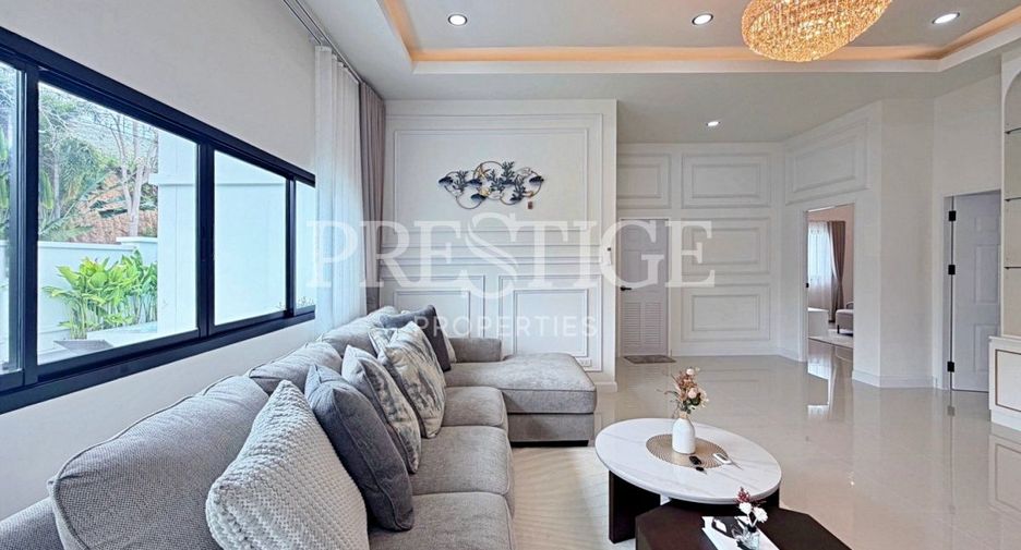 For sale 3 bedrooms house in Bang Lamung, Chonburi