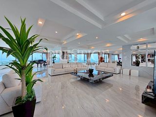 For rent 2 bedrooms condo in Na Jomtien, Pattaya