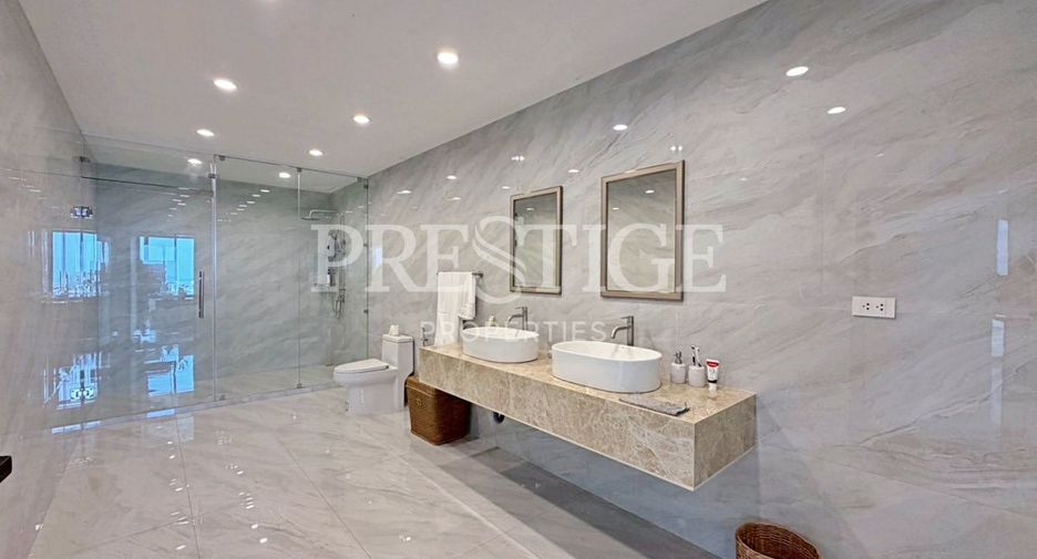 For rent 2 bedrooms condo in Na Jomtien, Pattaya
