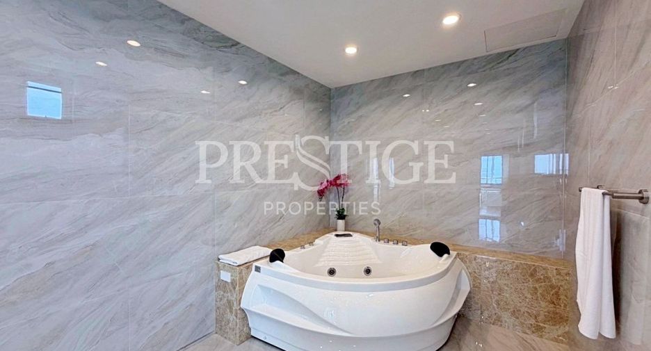 For rent 2 bedrooms condo in Na Jomtien, Pattaya