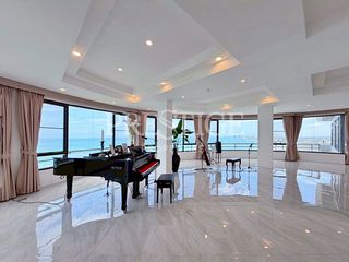 For rent 2 bedrooms condo in Na Jomtien, Pattaya