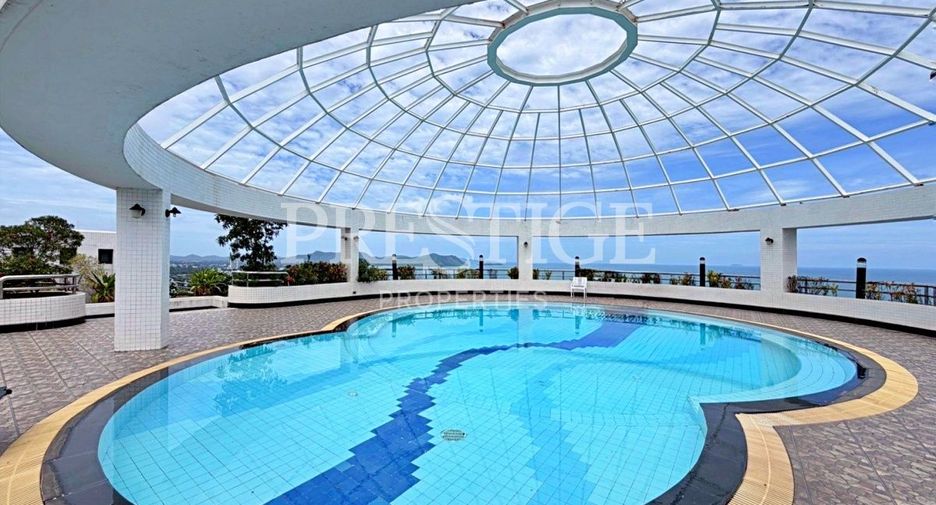 For rent 2 bedrooms condo in Na Jomtien, Pattaya