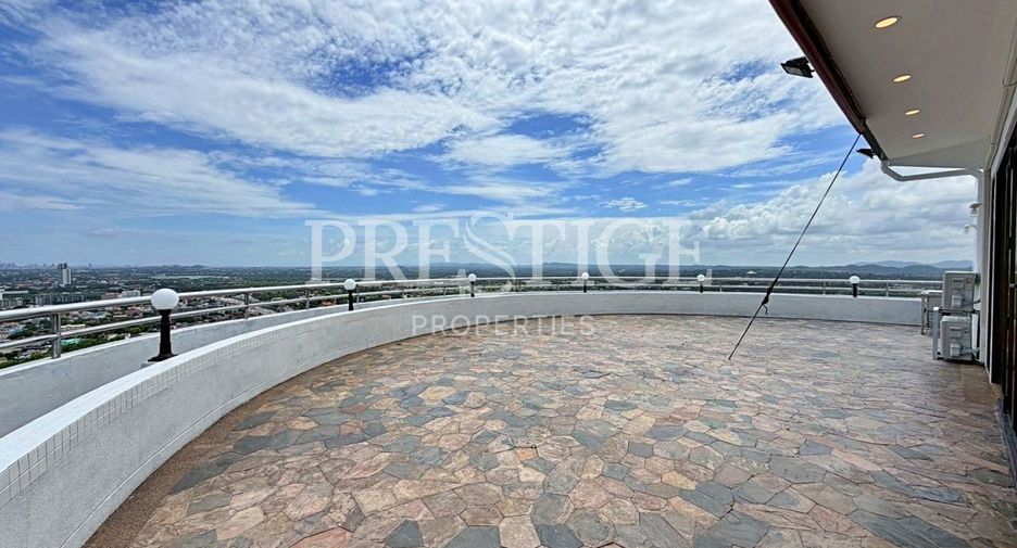 For rent 2 bedrooms condo in Na Jomtien, Pattaya