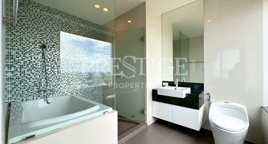For rent 2 bedrooms condo in Na Jomtien, Pattaya