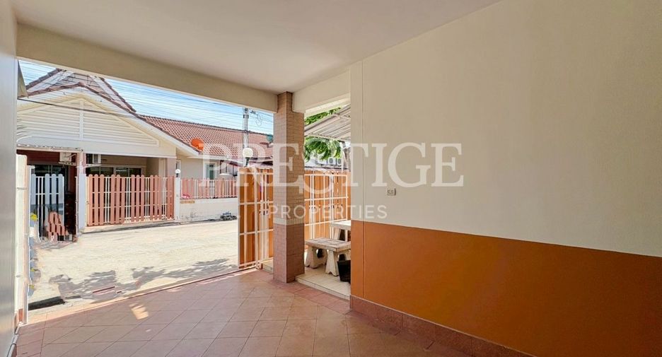 For rent 2 bedrooms house in Bang Lamung, Chonburi