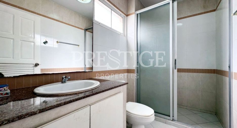 For rent 2 bedrooms house in Bang Lamung, Chonburi