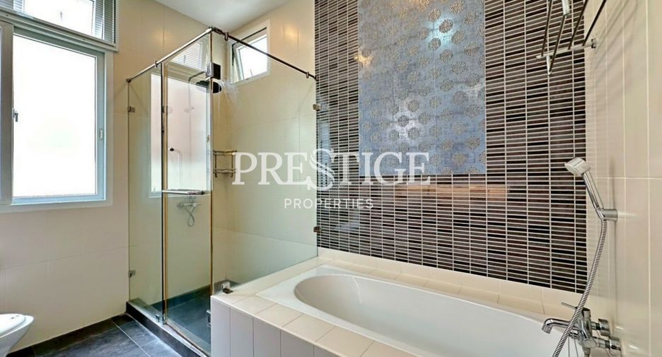 For rent 3 bedrooms house in Bang Lamung, Chonburi