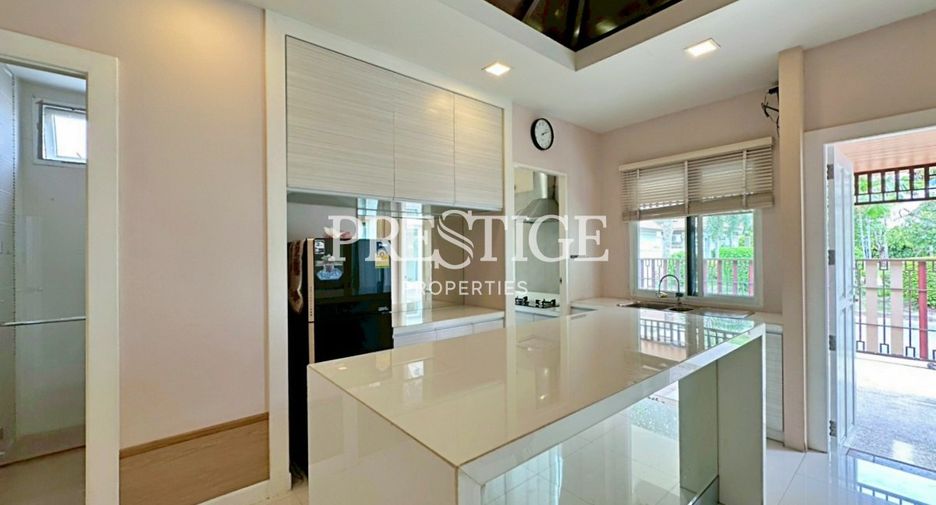 For rent 3 bedrooms house in Bang Lamung, Chonburi
