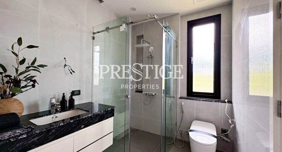 For rent 4 bedrooms house in Bang Lamung, Chonburi