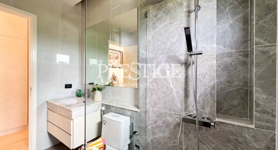 For rent 4 bedrooms house in Bang Lamung, Chonburi